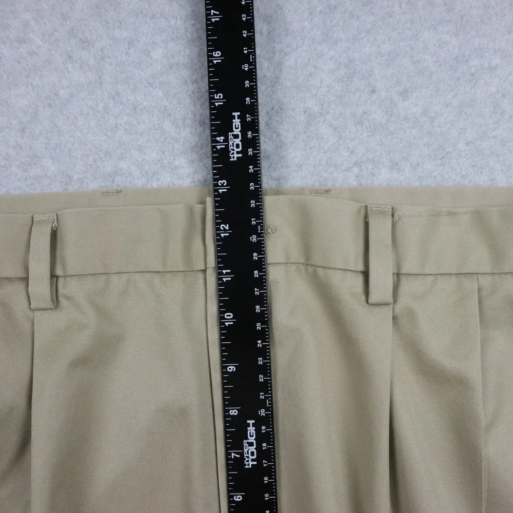 Dockers Pants Mens 46x30 D3 Classic Fit Signature Khaki Straight Leg Pleated Tan